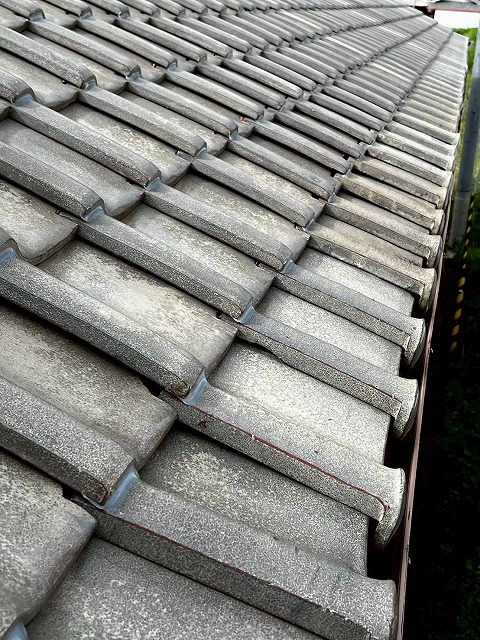 加古川市　ラバーロックがなされた屋根瓦